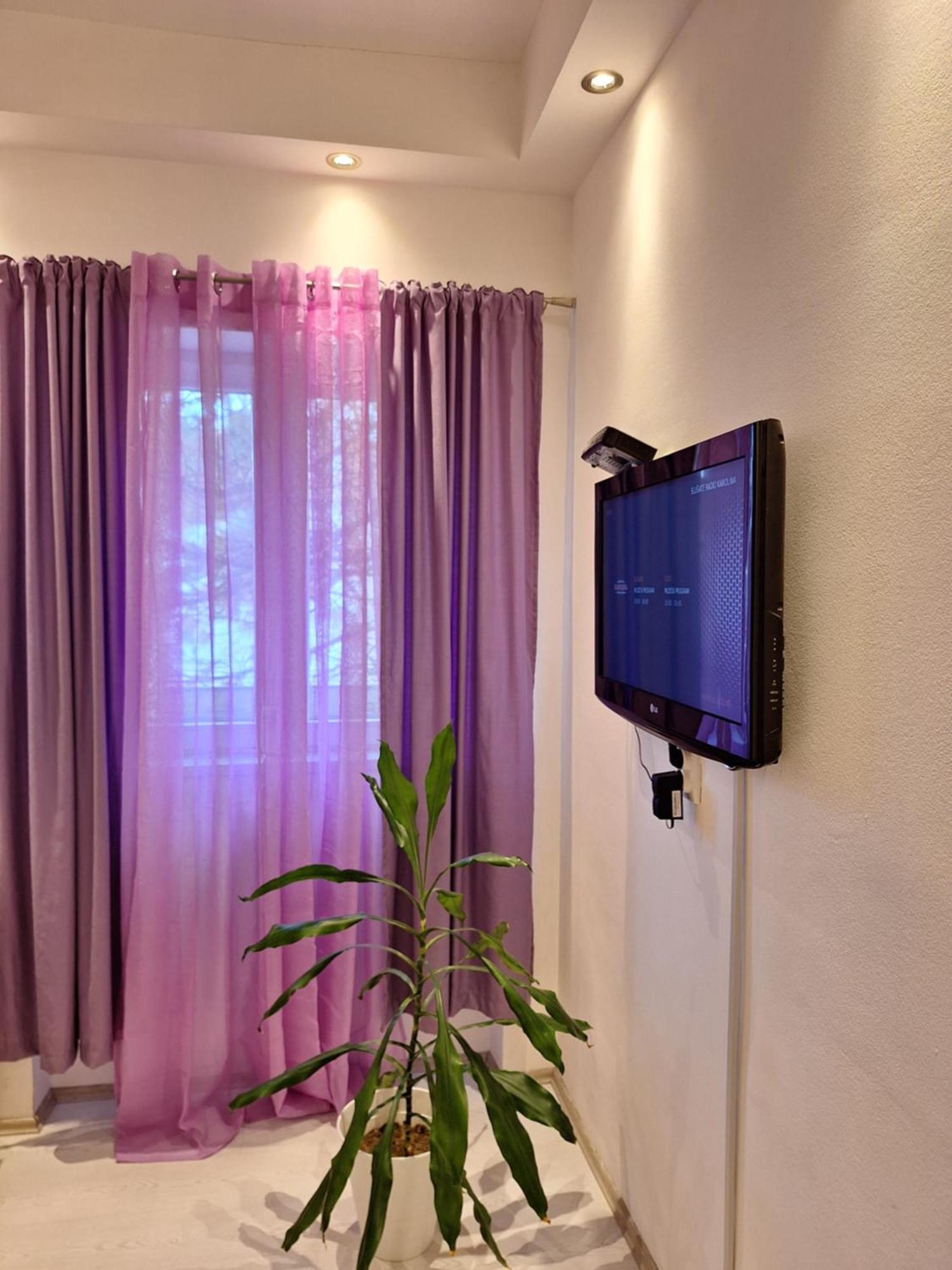 Apartman Maja Belgrad Exterior foto